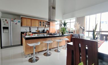 Venta de apartamento en el Poblado, Vizcaya