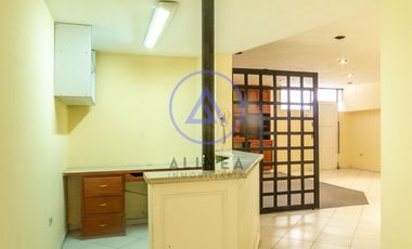 ¡Oportunidad en San Borja! Oficina o consultorio con ingreso independiente – 113 m²