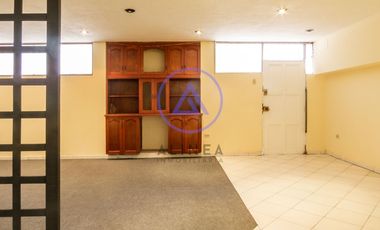 ¡Oportunidad en San Borja! Oficina o consultorio con ingreso independiente – 113 m²