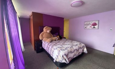 VENTA- AMPLIA CASA EN VILLA LAZARO CARDENAS, TLALPAN. CERCA CALZ. ACOXPA.