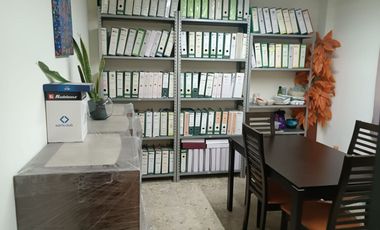 VENTA- AMPLIA CASA EN VILLA LAZARO CARDENAS, TLALPAN. CERCA CALZ. ACOXPA.