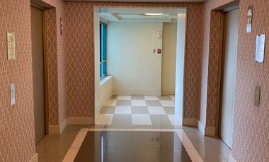 RARE UNIT: 1BR EDADES TOWER FOR SALE