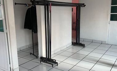 VENTA LOCALES COMERCIALES CON AMPLIA BODEGA CON A  1 CUADRA VIA CORTA EN COL. EL ALTO CHIAUTEMPAN, TLAXCALA