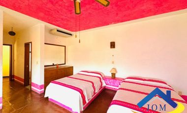 HERMOSA RESIDENCIA EN YAUTEPEC MORELOS