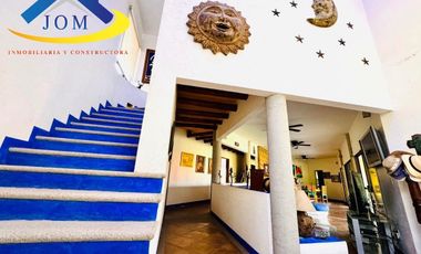 HERMOSA RESIDENCIA EN YAUTEPEC MORELOS