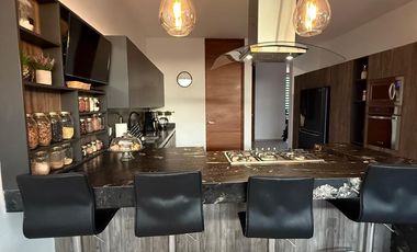 Casa en Venta en Coto Puerta las Lomas Zapopan de Lujo, Puerta de Hierro