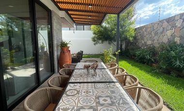 Casa en Venta en Coto Puerta las Lomas Zapopan de Lujo, Puerta de Hierro