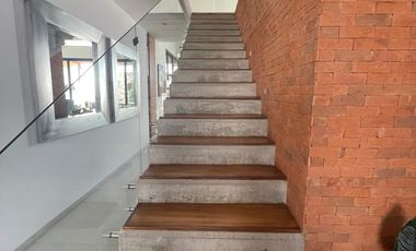 Casa en Venta en Coto Puerta las Lomas Zapopan de Lujo, Puerta de Hierro
