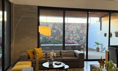 Casa en Venta en Coto Puerta las Lomas Zapopan de Lujo, Puerta de Hierro