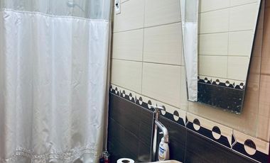 Vendo Casa de 3 Pisos en Comas
