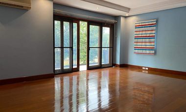 For Sale Dasmarinas Village House with Pool