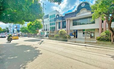 LOCAL COMECIAL SECTOR LOS ALCAZARES SANTA MARTA