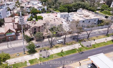 Se vende terreno para constructora en Av. Arequipa – San Isidro Excelente Oportunidad!!