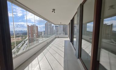 BROKER BOSQUES DE LUJO 4D-4B-SE-2ESTAC- 1BOD- TERRAZA CERRADA
