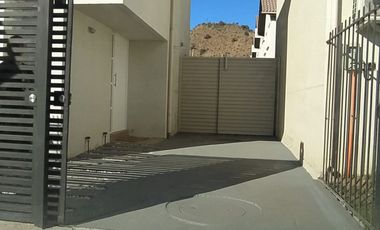 ARRIENDO Hermosa Casa en San Bernardo