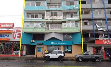 SE ARRIENDA/ANTICRESIS Y/O VENTA, 5 PLANTAS + PENTHOUSE, LA CONCORDIA - SANTO DOMINGO - ECUADOR