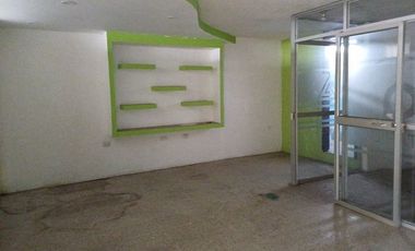 SE ARRIENDA/ANTICRESIS Y/O VENTA, 5 PLANTAS + PENTHOUSE, LA CONCORDIA - SANTO DOMINGO - ECUADOR