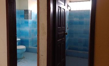 SE ARRIENDA/ANTICRESIS Y/O VENTA, 5 PLANTAS + PENTHOUSE, LA CONCORDIA - SANTO DOMINGO - ECUADOR