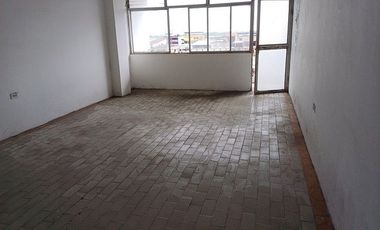 SE ARRIENDA/ANTICRESIS Y/O VENTA, 5 PLANTAS + PENTHOUSE, LA CONCORDIA - SANTO DOMINGO - ECUADOR