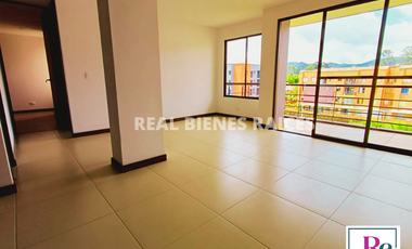 ARRIENDO APARTAMENTO 4 PISO CON ASCENSOR EN UNIDAD CERRADA