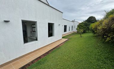 SE VENDE CASA EN LA PARCELACION LA FORTALEZA