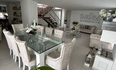 VENTA DE CASA INDEPENDIENTE EN CONJUNTO CERRADO EN LA FLORIDA, MANIZALES-CALDAS