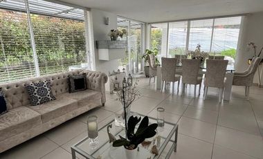 VENTA DE CASA INDEPENDIENTE EN CONJUNTO CERRADO EN LA FLORIDA, MANIZALES-CALDAS