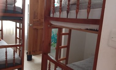 🏡 VENTA DE CASA CON PISCINA EN TONSUPA – PLAYA ALMENDRO 🏖️  ✨ ¡Gran oportunidad para disfrutar en familia! ✨  ✅ Ubicada en Playa Almendro, zona tran