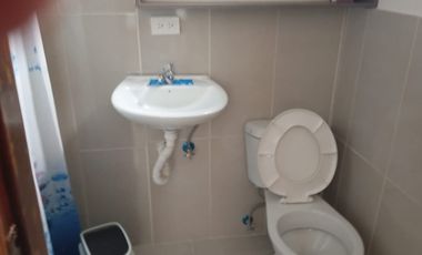 🏡 VENTA DE CASA CON PISCINA EN TONSUPA – PLAYA ALMENDRO 🏖️  ✨ ¡Gran oportunidad para disfrutar en familia! ✨  ✅ Ubicada en Playa Almendro, zona tran