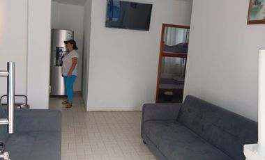 🏡 VENTA DE CASA CON PISCINA EN TONSUPA – PLAYA ALMENDRO 🏖️  ✨ ¡Gran oportunidad para disfrutar en familia! ✨  ✅ Ubicada en Playa Almendro, zona tran