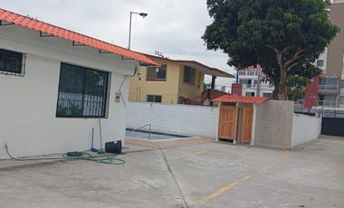 🏡 VENTA DE CASA CON PISCINA EN TONSUPA – PLAYA ALMENDRO 🏖️  ✨ ¡Gran oportunidad para disfrutar en familia! ✨  ✅ Ubicada en Playa Almendro, zona tran