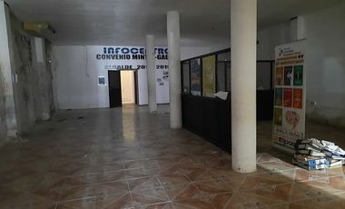 SE VENDE CASA (OFICINA o BODEGA) DE 2 PLANTAS 252 M2. DE CONSTRUCCIÓN, QUININDE – ESMERALDAS - ECUADOR