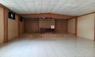 SE VENDE CASA (OFICINA o BODEGA) DE 2 PLANTAS 252 M2. DE CONSTRUCCIÓN, QUININDE – ESMERALDAS - ECUADOR