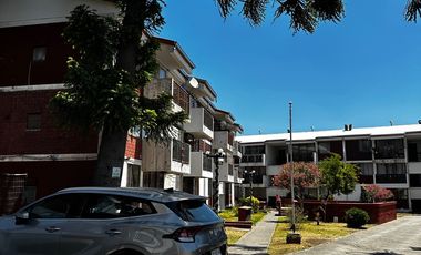 Departamento en San Joaquín – 2 Dormitorios, 1 Baño, Estacionamiento y Bodega