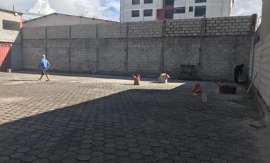 SE VENDE LOCAL COMERCIAL, OFICINAS, BODEGA Y PATIO 345 MTS. DE CONSTRUCCIÓN, NORTE DE QUITO – PONCEANO ALTO – QUITO – PICHINCHA - ECUADOR