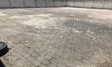 SE VENDE LOCAL COMERCIAL, OFICINAS, BODEGA Y PATIO 345 MTS. DE CONSTRUCCIÓN, NORTE DE QUITO – PONCEANO ALTO – QUITO – PICHINCHA - ECUADOR