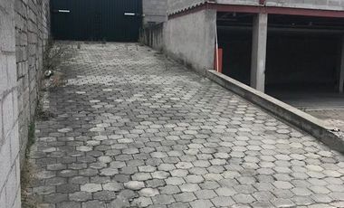 SE VENDE LOCAL COMERCIAL, OFICINAS, BODEGA Y PATIO 345 MTS. DE CONSTRUCCIÓN, NORTE DE QUITO – PONCEANO ALTO – QUITO – PICHINCHA - ECUADOR
