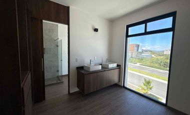 CASA DE AUTOR EN VENTA PRIVADA YAVIA, EN ZIBATA QUERÉTARO , CON ALBERCA Y  ROOF GARDEN