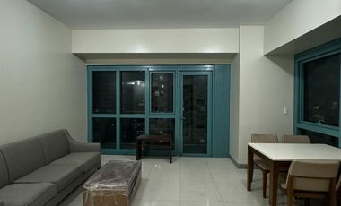 Rent to Own 2 Bedroom Condo For Sale in One Uptown BGC facing Uptown Mall