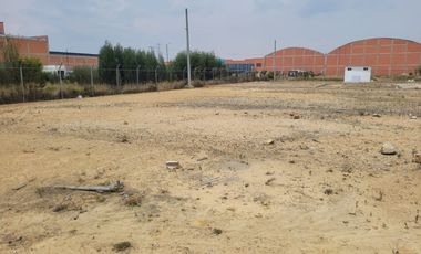 Excelente lote esquinero para desarrollo industrial en Mosquera