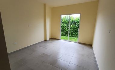 SE VENDE CASA POR ESTRENAR 82 M2. DE UNA PLANTA, URBANIZACIÓN TENIS CLUB LA CONCORDIA - DOMINGO DE LOS TSACHILAS - ECUADOR