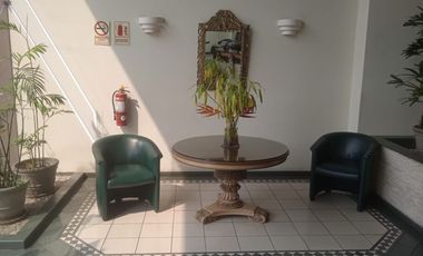 Alquilo linda Oficina en San Isidro en Avenida y Cerca Av. Javier Prado con Cochera