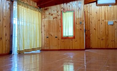 VENDE CASA 4  DORMITORIOS 2 BAÑO  EN SITIO 600 MTS2, ANGOL
