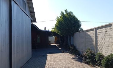 VENDE CASA 4  DORMITORIOS 2 BAÑO  EN SITIO 600 MTS2, ANGOL
