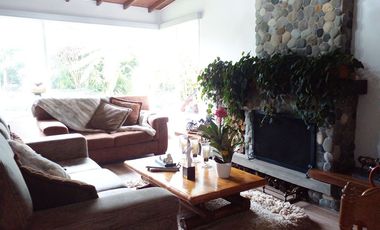 Casa en arriendo en Envigado, Antioquia