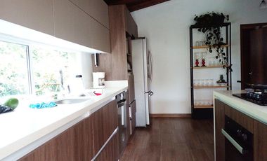 Casa en arriendo en Envigado, Antioquia
