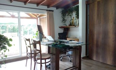 Casa en arriendo en Envigado, Antioquia