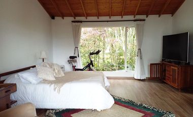 Casa en arriendo en Envigado, Antioquia