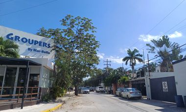 TERRENO EN ESQUINA EN RENTA EN ALAMOS 1 A MEDIA CUADRA DE HUAYACAN, ATRAS DE GROUPERS $40,000