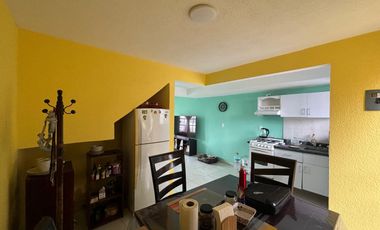 CASA EN VENTA, LOS SAUCES V, TOLUCA, CERCA AEROPUERTO, FEDERACION FUTBOL